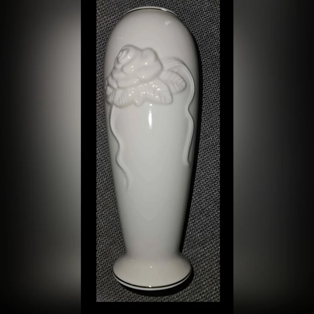 Set Of 2 Lenox Rose Blossom Embossed Bud Vase Porcelain 24k Gold Trim